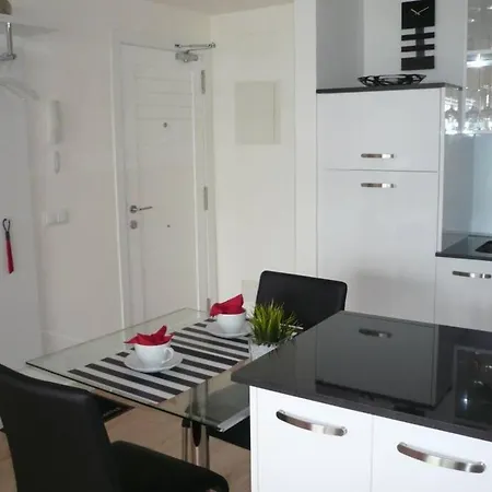 Modern With Stunning Sea View Apartment